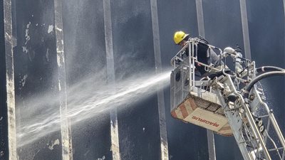 أصيب في حريق سنترال رمسيس.. نقل نائب رئيس حي الأزبكية للمستشفى