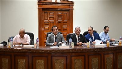 122 مليون جنيه حصيلة مزايدة علنية بالعاشر من رمضان لدعم الأنشطة التجارية