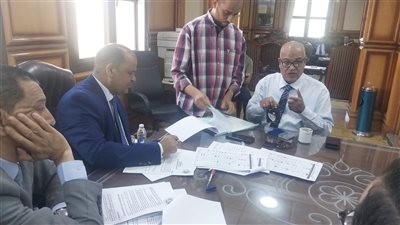 21 مرشحا يتقدمون بأوراق ترشحهم لخوض انتخابات الشيوخ 2025 بقنا 