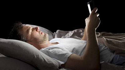 أطباء يحذرون.. التعرض للضوء الاصطناعي أثناء الليل يهدد صحة قلبك