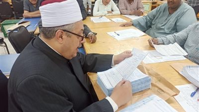  بتوجيهات من شيخ الأزهر.. قيادات قطاع المعاهد يتفقَّدون مراكز تصحيح الثانوية الأزهرية 