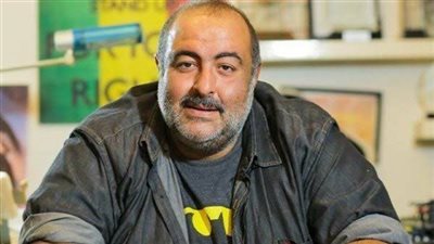 اليوم.. أسرة المخرج سامح عبد العزيز تستقبل العزاء في مسجد الشرطة 