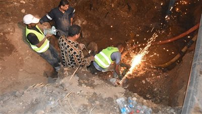   إصلاح  خط صرف صحي نجع الشيخ بالأقصر (صور)