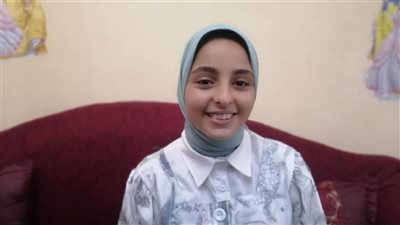 سهر منصور الأولى مكرر على الدبلومات الفنية من البحيرة : كنت متاكدة إن ربنا هيكرمني وهكمل دراستي في كلية الهندسة