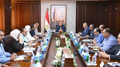 رئيس الوزراء يستعرض موقف أبرز المشروعات المُنفذة والجارية بالإسكندرية