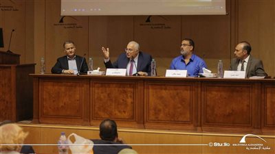 الكتابة التاريخية للجمهور في ندوة بمعرض مكتبة الإسكندرية للكتاب