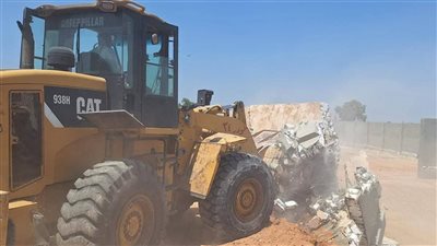 إزالة مبانٍ مخالفة بمركزي الحسينية والزقازيق