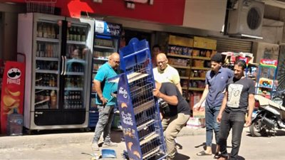 حملة مكبرة لإزالة الإشغالات بدمنهور ترفع 187 حالة وتزيل 18 حاجزًا خرسانيًا