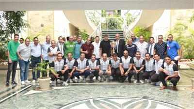 النشار يكرم أبطال المصرية للمطارات بعد حصدهم بطولات القاهرة الكبرى 