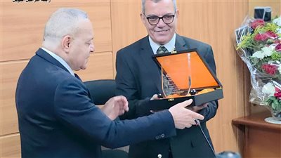 رابطة المراقبين الجويين المصريين تكرم 