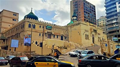 من هو سيدي بشر.. السيرة الذاتية لصاحب العلم الغزير