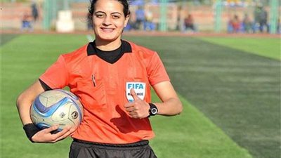 شاهندا المغربي حكمًا للقاء جنوب إفريقيا والسنغال بربع نهائي أمم 