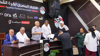 الأهلي يفتتح دوري كرة القدم النسائية بمواجهة الطيران