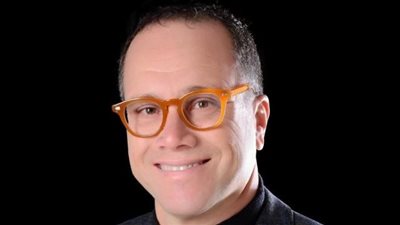 هشام الدميري قائمًا بأعمال العضو المنتدب التنفيذي لشركة 