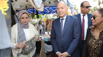 في حضور المحافظ.. افتتاح معرض 