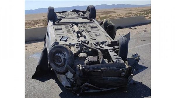 إصابة 6 أشخاص في انقلاب سيارة ملاكى بطريق قنا الصحراوي