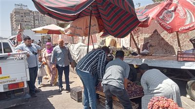 محافظ أسيوط: حملات موسعة لإزالة الإشغالات والتعديات بموقف نزلة عبد اللاه بحي شرق