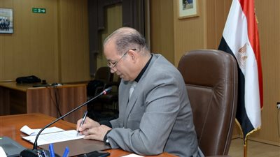  جامعة المنصورة توقع  اتفاقية تعاون مع جامعة لويفيل الأمريكية لإنشاء مسار مشترك لبرامج ماجستير الهندسة