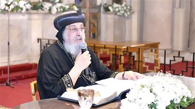 البابا تواضروس يكرم «متفوقى» الشهادة الإعدادية: اجتزتم مرحلة مهمة