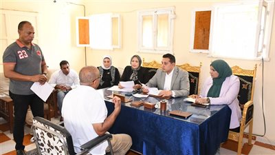 لقاءات دورية لخدمة المواطنين بمحافظة الفيوم 