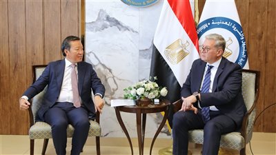 وزير البترول يستقبل وفد شركة بريتش بتروليوم BP العالمية لشئون الغاز والطاقة منخفضة الكربون