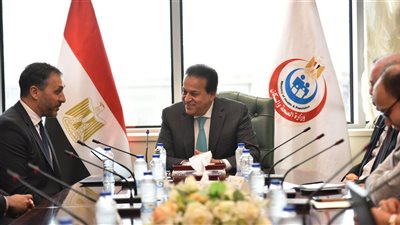 بحث التعاون في التحول الرقمي وتطبيقات الذكاء الاصطناعي بالقطاع الصحي