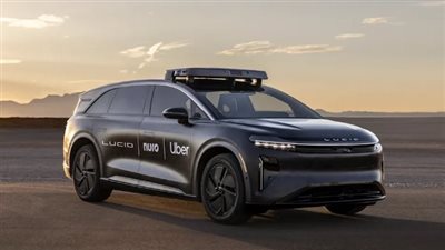 أوبر تستعد لإطلاق 20 ألف سيارة أجرة ذاتية القيادة بحلول 2026