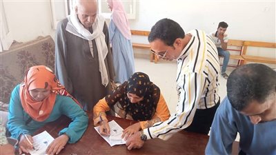 استكتاب 120 دارسًا وتوزيع سلع وأنابيب بأسعار مخفضة بالبحيرة