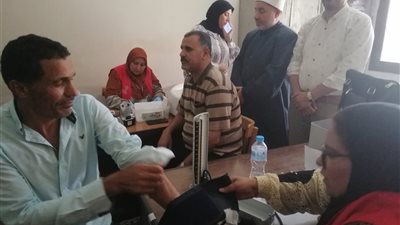 قافلة طبية للكشف على العاملين بأوقاف البحيرة