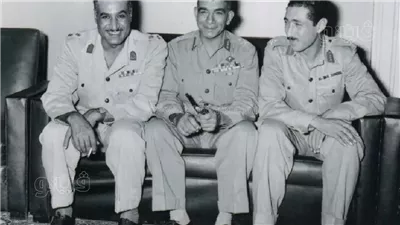 محمد نجيب وصراع الأفكار مع الضباط الأحرار.. أستاذ تاريخ يوضح أسرار ثورة يوليو