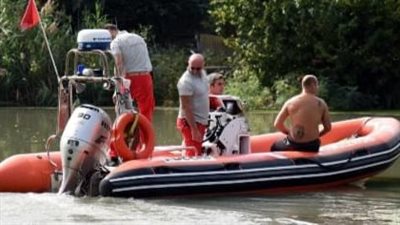 مأساة على ضفاف نهر بو.. شاب مصري يختفي أمام أنظار أسرته بعد أن جرفته التيارات