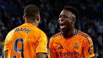 أزمة جديدة في مدريد؟ وكيل فينيسيوس يطالب براتب 