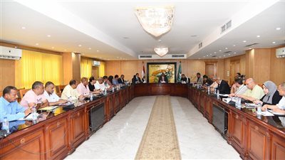 الأنصاري: اتخاذ الإجراءات القانونية حيال المتعدين على أراضي أملاك الدولة بالفيوم 