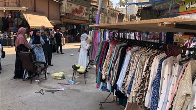 محافظ الدقهلية يوجه بإخلاء شارع الجلاء بالمنصورة من الباعة الجائلين