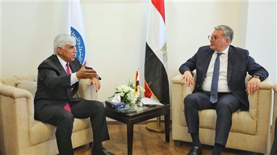 وزير البترول يلتقي رئيس مجلس إدارة الشركة العالمية لصناعة المواسير (IPIC)