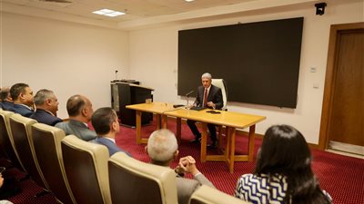  وزير السياحة يلتقي أكثر من 20 سفير وقنصل عام من الموفدين لتمثيل الدولة المصرية بالخارج