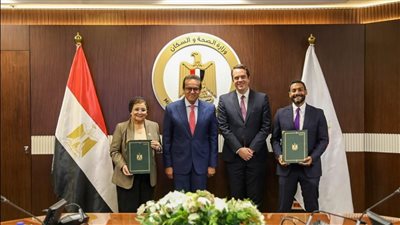  بروتوكول تعاون بين الصحة وسانوفي لدعم الولادات الطبيعية ضمن مبادرة «الألف يوم الذهبية»