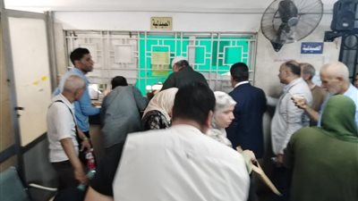  محافظ الدقهلية يشدد على حسن استقبال المرضى بعيادة التأمين الصحي بجديلة