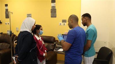 تدريبات مكثفة لفرق التمريض على بروتوكولات العلاج الكيميائي بالأقصر 