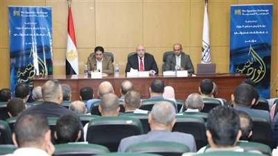 محافظ بني سويف ورئيس البورصة المصرية يفتتحان النسخة الـ13 من مؤتمر البورصة للتنمية