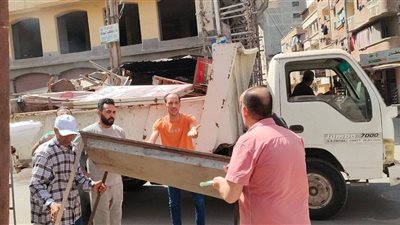رفع 42 حالة إشغال متحرك في حملة ميدانية بشوارع المحمودية بالبحيرة