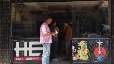حملات للتفتيش على المحلات بالزقازيق وتنفيذ قرارات الغلق للمخالفين