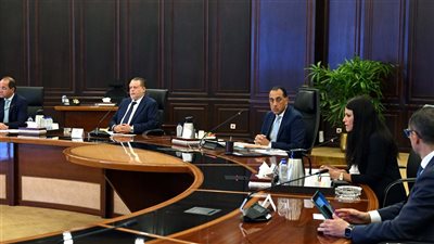 رئيس الوزراء يترأس اجتماع المجلس التنسيقي للسياسات المالية والنقدية