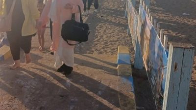 الوفد ترصد إقبالًا كبيرًا من ذوي الهمم لشاطئ التحدي بالإسكندرية 