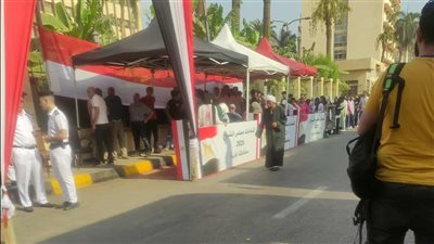 فتح أبواب اللجان الانتخابية أمام الناخبين في الساعات الأولى لانتخابات الشيوخ 2025
