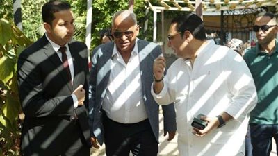  فرج عامر رئيس نادي سموحة يدلي بصوته في انتخابات الشيوخ 2025