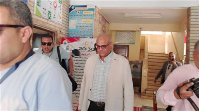 محافظ القليوبية يتابع سير العملية الانتخابية ميدانيًا 
