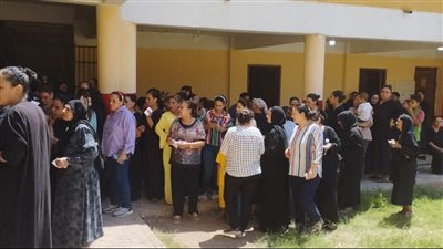 مشاركة واسعة من كبار السن والسيدات فى انتخابات الشيوخ ٢٠٢٥ بقنا