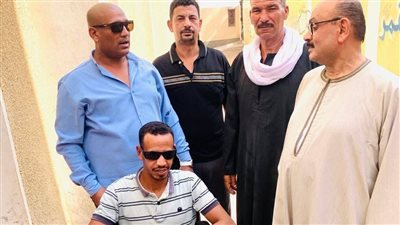مشاهد إنسانية مؤثرة بالشرقية.. كبار السن وذوو الهمم يتحدّون الصعاب ويلبّون نداء الوطن
