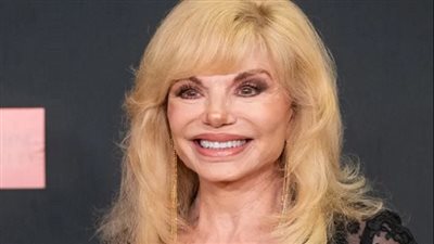 رحيل لوني أندرسون.. نجمة الكوميديا التلفزيونية تفارق الحياة عيد ميلادها الثمانين